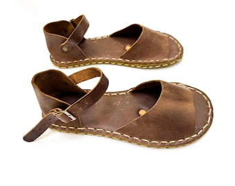 Grounding Sandals For Women, Barefoot Sandals Women, Earthing Sandals With Copper Rivet, Minimalistic Flat Sandals | Classic Brown