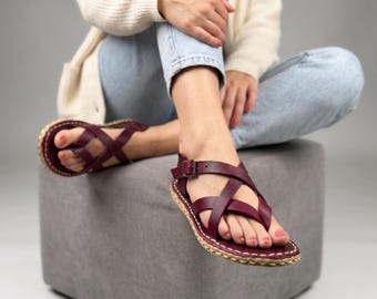 Grounding Leather Womens Sandals: Wide Toe Sustainable Barefoot Shoes - Burgundy