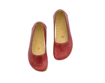 Handmade Leather Grounding Women Shoes: Barefoot Ballet Flats - Burgundy