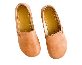 Zapatos descalzos para mujer, suela de cuero, con remaches de cobre, marrón mate