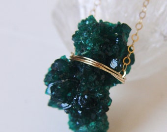 Smaragd Kristall Gold Halskette, Roh Smaragd Gold Halskette