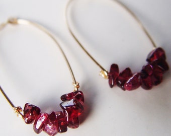 Red Garnet Horseshoe Nugget Gold Earrings