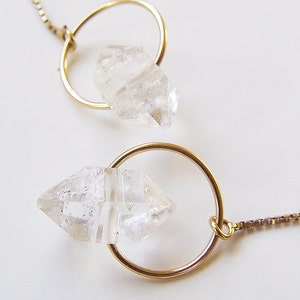 Orecchini pendenti in oro riempito con diamanti Herkimer grezzi: gioielli da sposa in cristallo boho