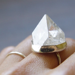 Pyramid Apophyllite Gold Ring