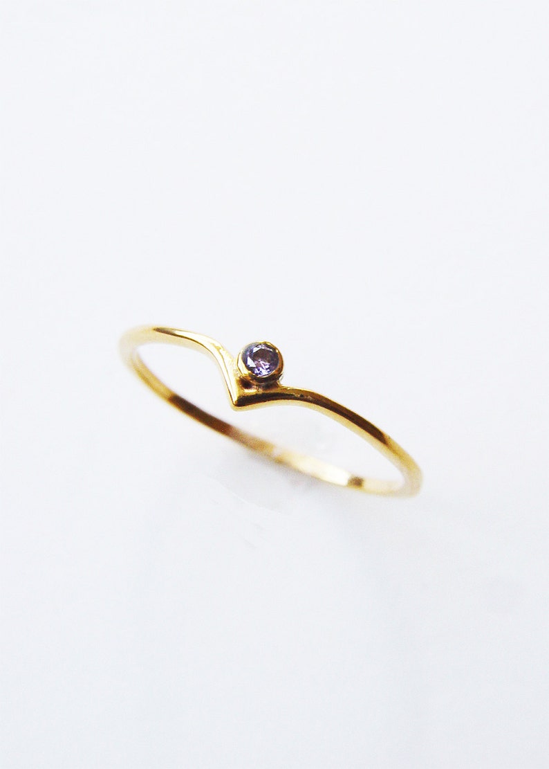 Blue Sapphire Curved Gold Ring OOAK
