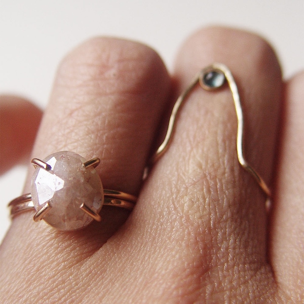 Peach Moonstone Gold Ring. Iridescent Pearl Moonstone Ring
