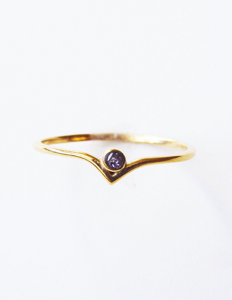 Blue Sapphire Curved Gold Ring OOAK