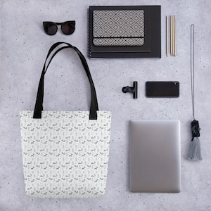Polyester Tote Bag: Winter Sleigh Pattern, Cotton Handles