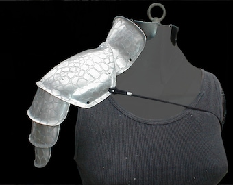 Metal Shoulder Spaulding with Etched Dragon Back Pattern