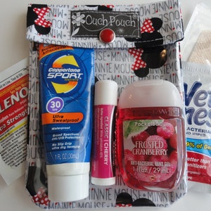 Mimmi Pigg & Röda Prickar Aj-påse 2 4x5's Genomskinligt Framfönster Första Hjälpen Sminkväska Disney Blöjväska Ryggsäcksinsats Fiskförlängare bild 2