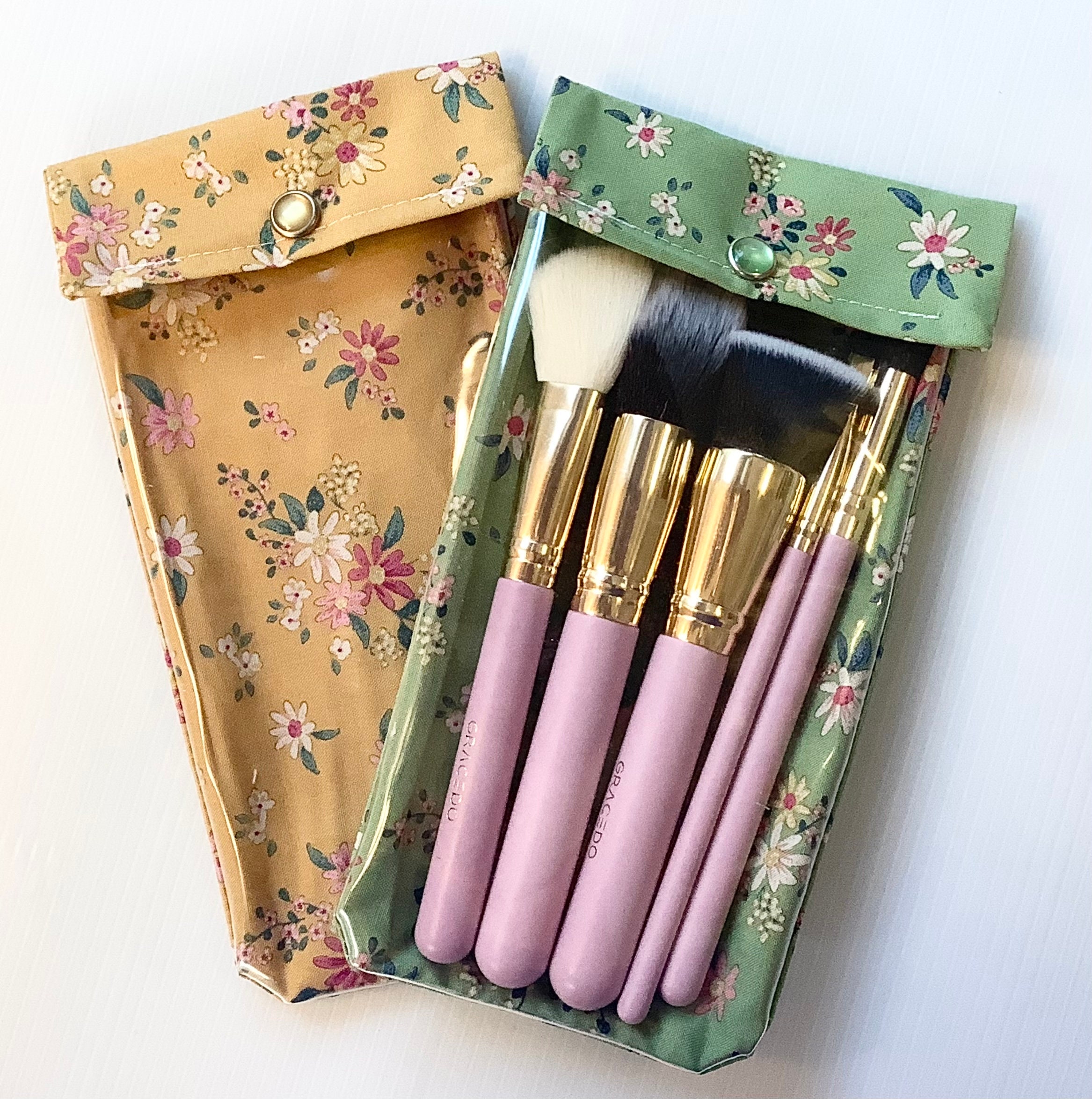 Gray Makeup Brush Case, Blue Make Up Brush Holder, Cosmetic Brush Bag –  EcoHip Custom Designs