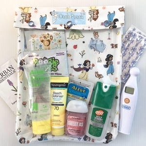 Disney Princess 8x10 Bolsa transparente frontal Ouch Primeros auxilios Niñas Bolsa de pañales para bebé Organizador personalizado Cruise Fish Extender Pixie Dusting