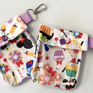 Mickey Mouse Disney Park traktaties doorzichtig zakje 3 x 4 sleutelhanger clip kleine portemonnee handdesinfecterend chapstick cruise visverlenger cadeau zeepashouder