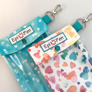 Bolsa para medicamentos Aqua o Hearts de colores Clip de bolsillo transparente para inyectores Epipen AuviQ Insulin Flex Pen Personaliza 4 tamaños