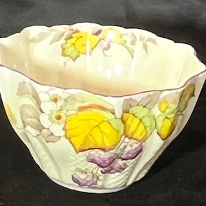 Royal Paragon Sugar Bowl.  Fine Bone China.