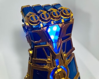 USB Vi’s Atlas Gauntlet inspired lamp - Arcane League of legends gift/cosplay.