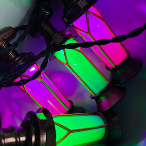 Arcane Jinx and Ekko inspired shimmer vial string lights. USB lit.