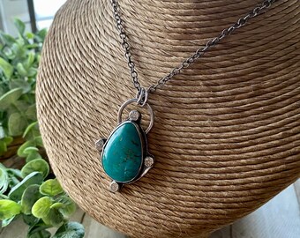 Hubei Turquoise Silver Necklace, Turquoise Necklace, Rustic Jewelry, Statement Jewelry, Boho Chic Jewelry, Bohemian Style, Southwest Style