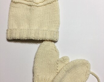 READY TO SHIP ~ Handmade Unisex Knit Hat and Mittens Set ~ Toddler Boys ~ Toddler Girls ~ Aran ~ Acrylic ~  Size 2 to 4 Years