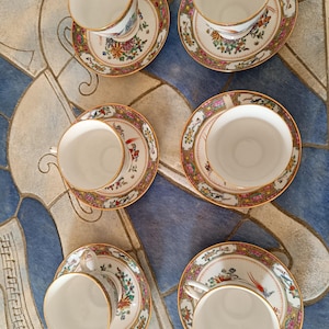 vintage Chinese porcelain tea set
