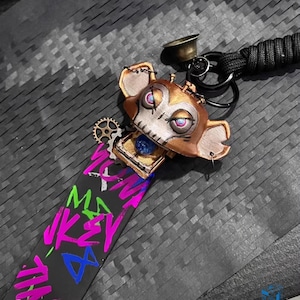 Jinx&#39;s Chomper Monkey Keychain,Jinx Collectible Ornaments,Perfect Gift For Fan,Cosplay Conference,Gift For Gamer, Jinx&#39;s Fan Creation,Arcane