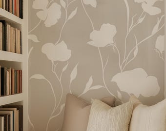 Papel pintado floral beige: mural de pared de flores silvestres bohemias neutras