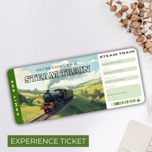 Puede incluir: Un billete de experiencia de tren de vapor verde y blanco. El billete presenta una ilustración vintage de un tren de vapor sobre una vía, con las palabras "YOU'RE GOING ON A STEAM TRAIN" y "EXPERIENCE TICKET". Hay campos para rellenar.