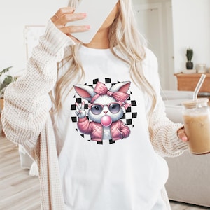 Camiseta de coelho personalizada, camiseta gráfica de coelho com remendo inicial, camiseta personalizada com letras, ideia de presente para amantes de animais, roupa estética moderna