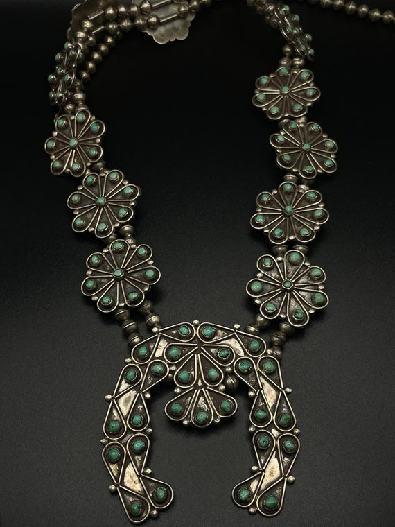 Necklace: Early Zuni Snake Eye Squash Blossom
