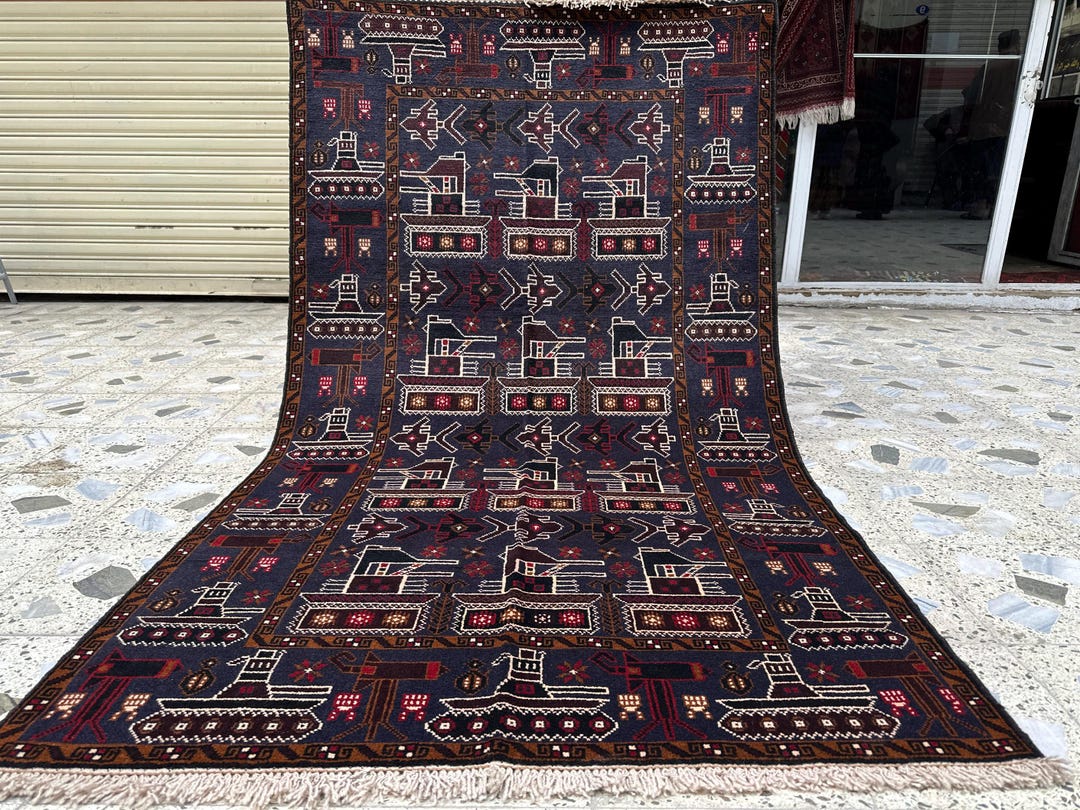 激安セール　SALE アフガンラグ　war rug手織り 153cm X 86 Hand-knotted Afghan War Rug, Tank AK47 Design, 4x6.10 Ft - Etsy
