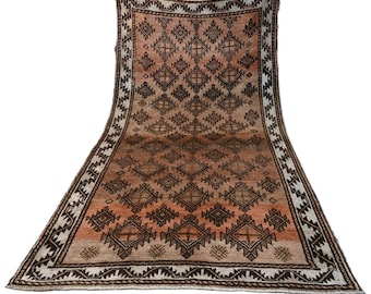 Natural Days Soft wool Rug , Rare Rug , 8x5ft Rug , Tribal Ersari Rug , Any Room Room Rug.Distressed Faded Brown High Pile Old Rug.