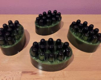 Masajeador corporal de resina Frankenstein gótico verde y negro