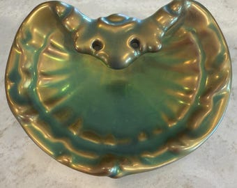 Antiguo ZSOLNAY Art Nouveau Iridiscente Eosin Glaze Porcelana Venus Shell Bowl