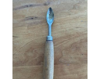 Deshuesador de melocotones antiguo D. Carmichael Sacramento con mango de madera