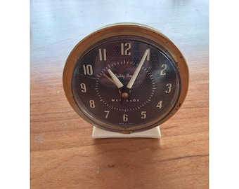 Reloj despertador de cuerda Westclox Baby Ben, modelo 11004, de estilo vintage.