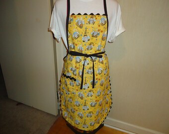 Bumble Bee Gnome Adult Apron