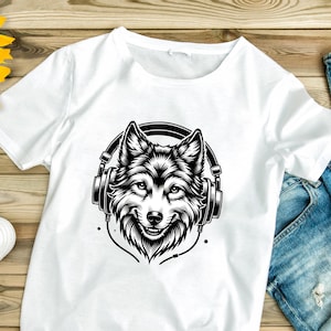 Wolf Music Unisex Tee, Wildlife Illustration Retro T-Shirt, Dog Headphones Cartoon Art Shirt, Vector Animal Face Top
