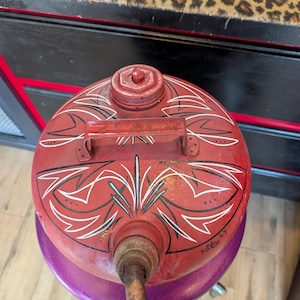 von dutch flying eyeball vintage gas can