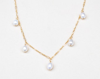 Pearl Necklace / Sterling Silver or 14k Gold Filled / Dainty Jewelry / Freshwater Peals
