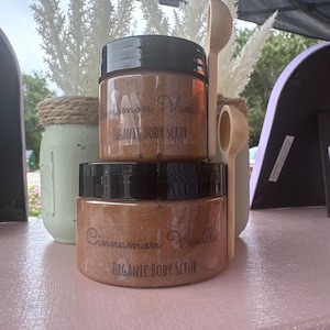 Organic Cinnamon Vanilla Cleansing Scrub