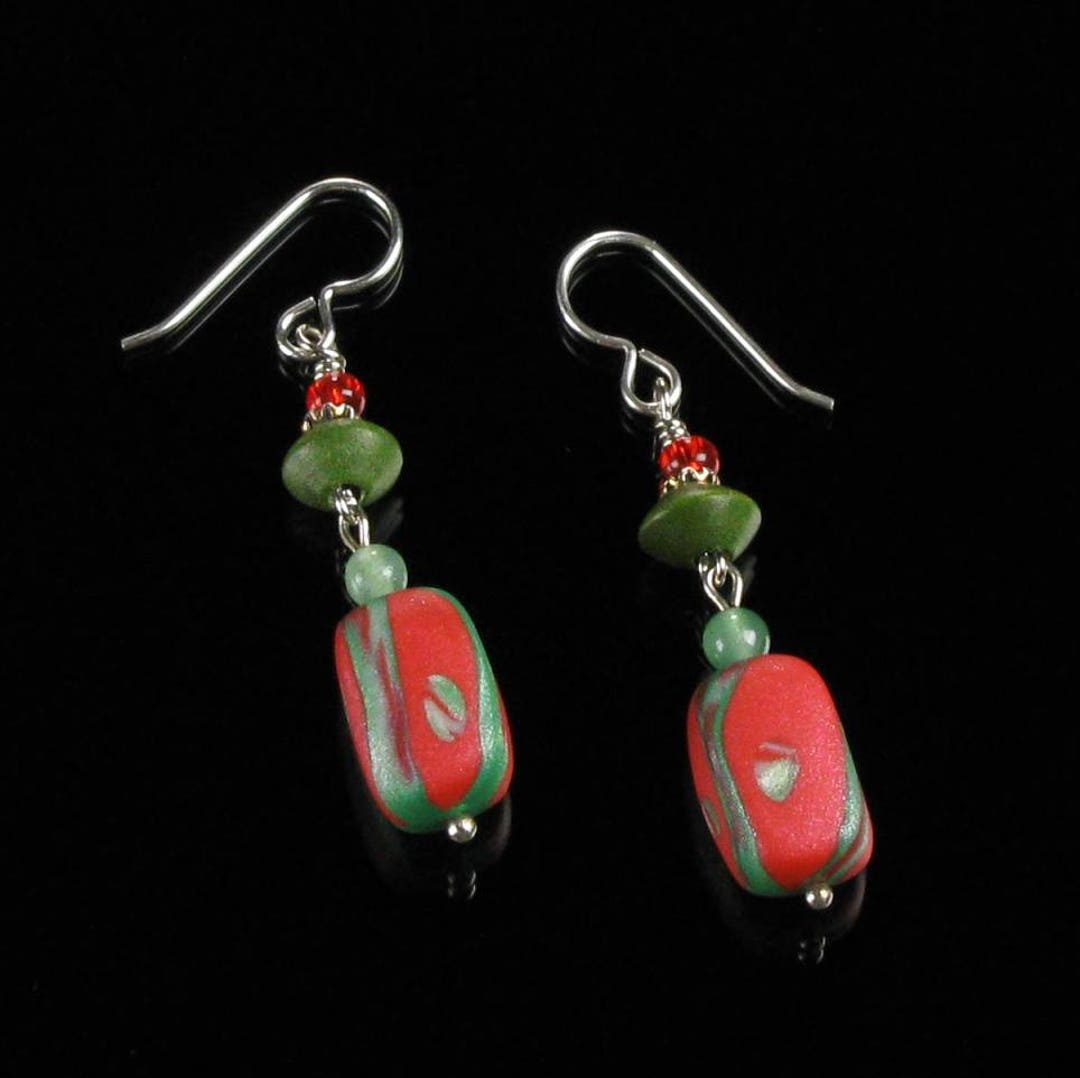 Set Di 14 Paia Di Orecchini Di Natale - Borchie E Pendenti Con Motivi Natalizi (albero, Babbo Natale, Renna), In Lega, Colorati, Con Tappi Inclusi