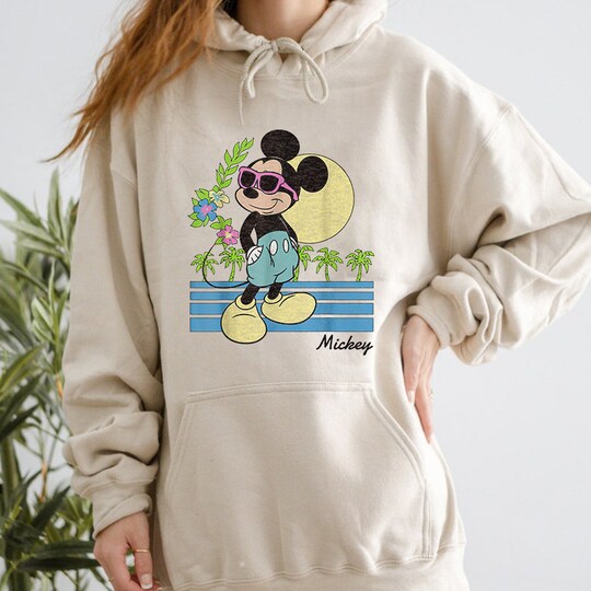 Disover Disney Mickey And Friends Mickey Retro Beach Summer Lover T-Shirt