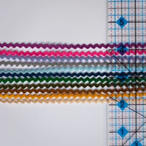 Cores de outono, MINI Ric Rac, 1/8 de polegada, pacote de 11 cores, 5 jardas de cada, 55 jardas no total