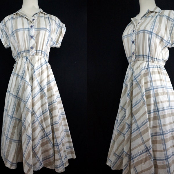 RESERVED 1980s does 1950s Fit and Flare Dress Spring Plaid White Floral Button Short Sleeve Collar Medium