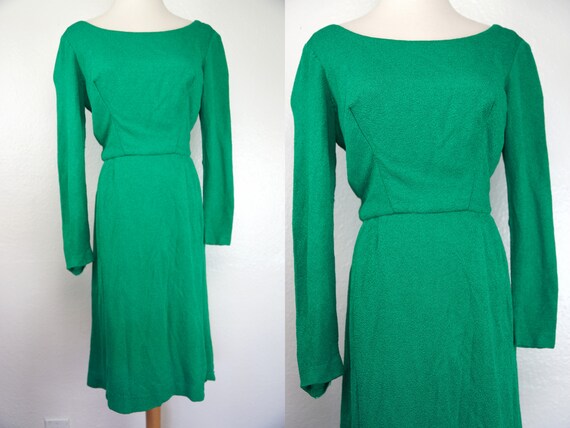 emerald green wiggle dress