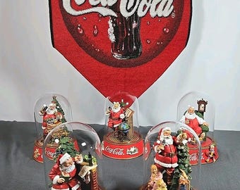 5 Vtg Coca Cola Chrismas 90s Santa Globe Dome And Table Runner 13"x70".