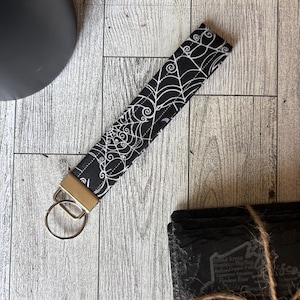 Spider Wed Wristlet Keychain / Key Fob Wristlet / Halloween Accessories / Modern keychain for woman / New Car Gift