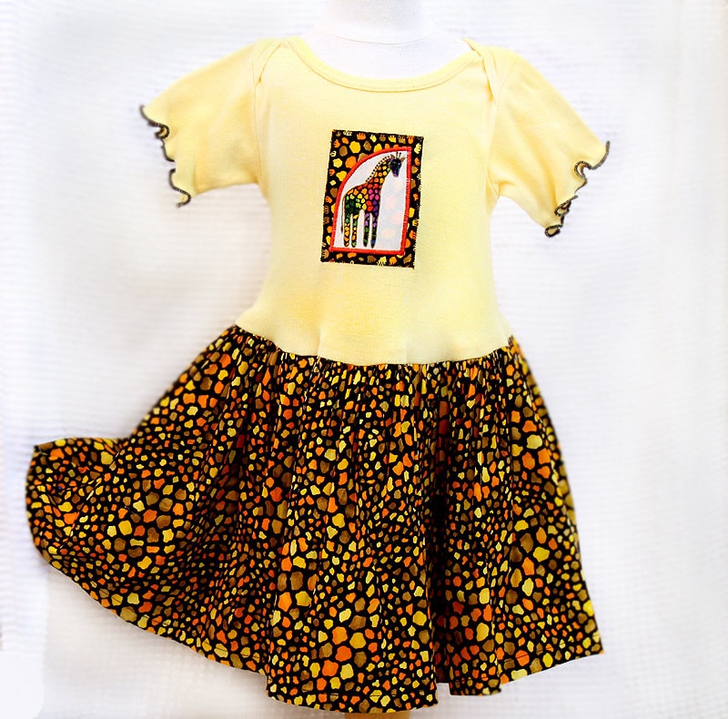 Newborn Baba Giraffe Printed Dress In Blended Stuff Light Green Color main image 1