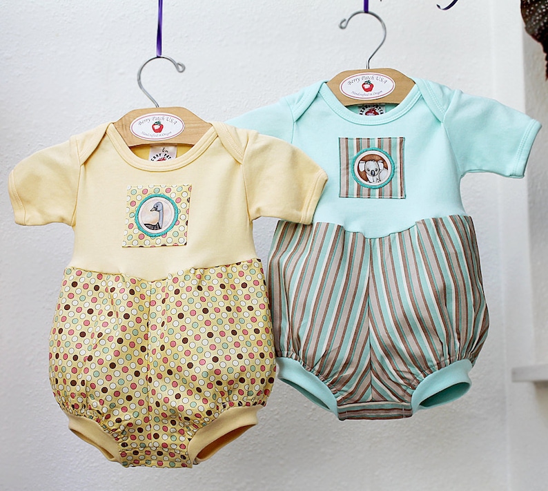 coordinating twin outfits