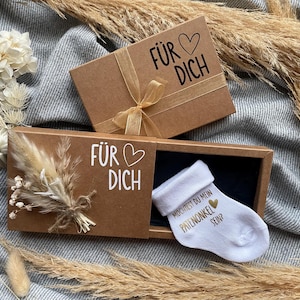 Patentante/ Patenonkel fragen I Geschenkbox mit Babysocke und Trockenblumen oder Geschenkband I personalisierbar